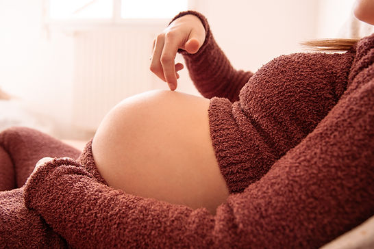 grossesse-enceinte-auvergne-aurillac-issoire-brioude-photographe
