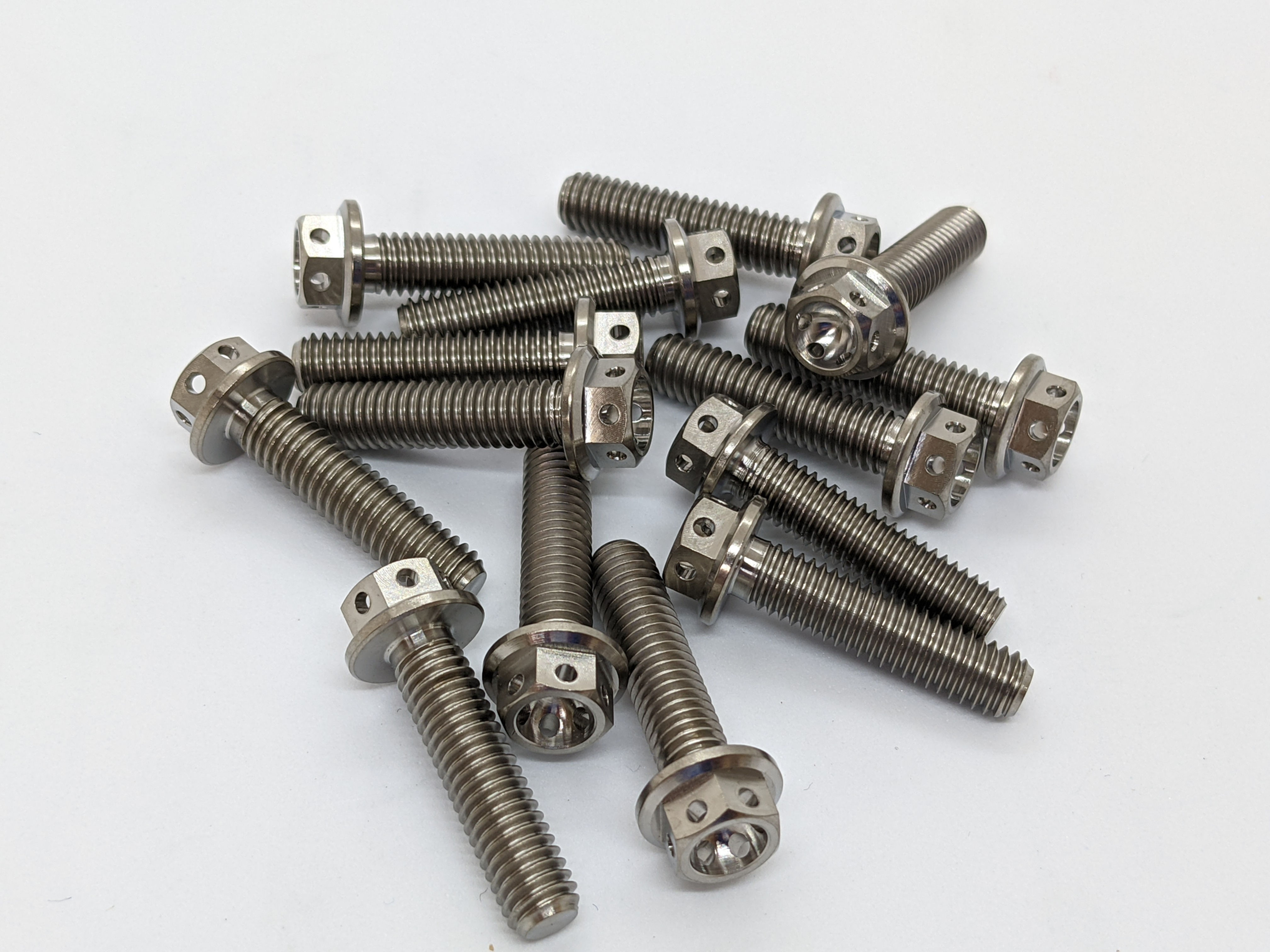 Suzuki GSXR1000 Titanium Engine Bolt Kit 2022 options