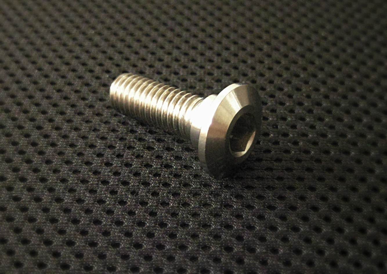 Yamaha M8x20mm Titanium Disc Bolt