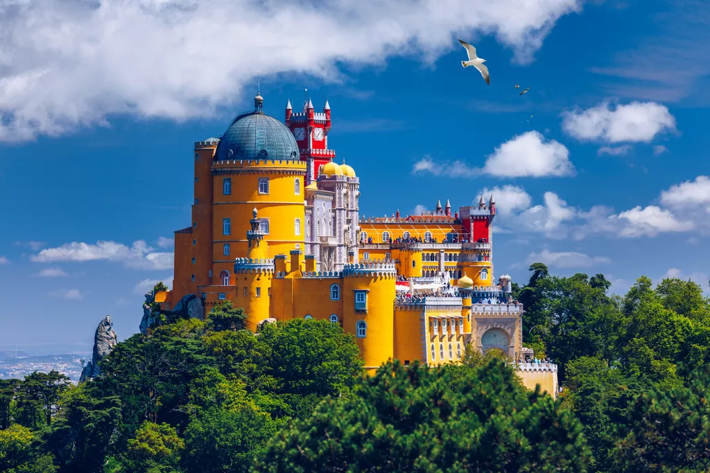portugal-small-group-travel-tour-sintra.webp