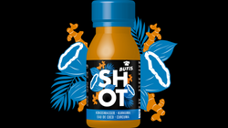 3D_Flasche_Shot_Kokos_Kurkuma_Comp_black