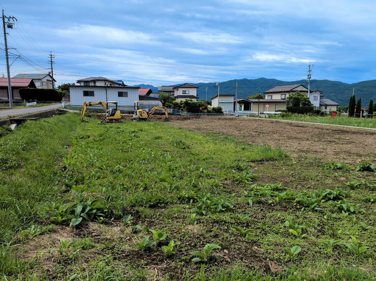 長野県茅野市玉川（穴山地区・8133番3・8133番7）