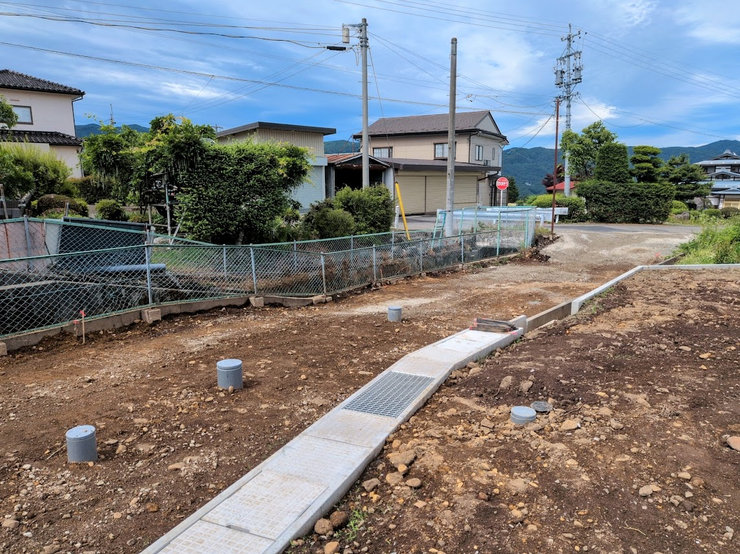長野県茅野市玉川（穴山地区・8133番3・8133番7）