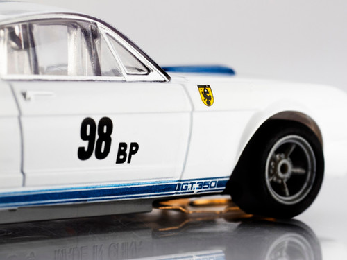 AFX 1965 Shelby Mustang GT350R Ken Miles White/Blue#98 Mega