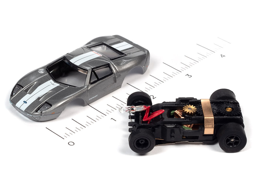 Thumbnail: Auto World '05 Ford GT Flamethrowers Working Headlights SC366