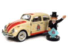 Auto World 1963 VW Beetle & (Mr) Monopoly Free Parking 1:18 Scale Diecast Car141