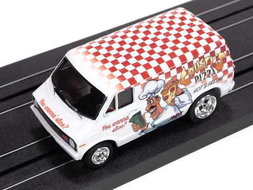 Auto World Dodge Delivery Van ☆HOスロットカー Auto World '73 Dodge Pizza Delivery Van 4 Gear Release On