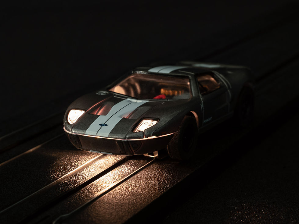 Thumbnail: Auto World '05 Ford GT Flamethrowers Working Headlights SC366