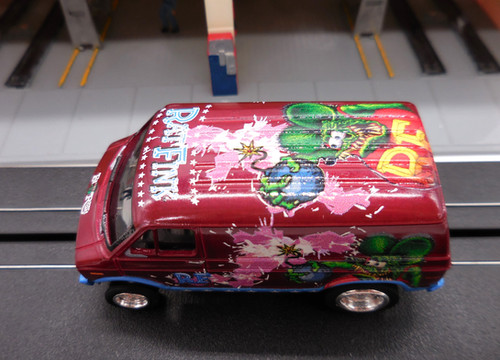 Rat Fink Exclusive '73 Dodge Cherry Bomb Van Ed Roth Auto World 4