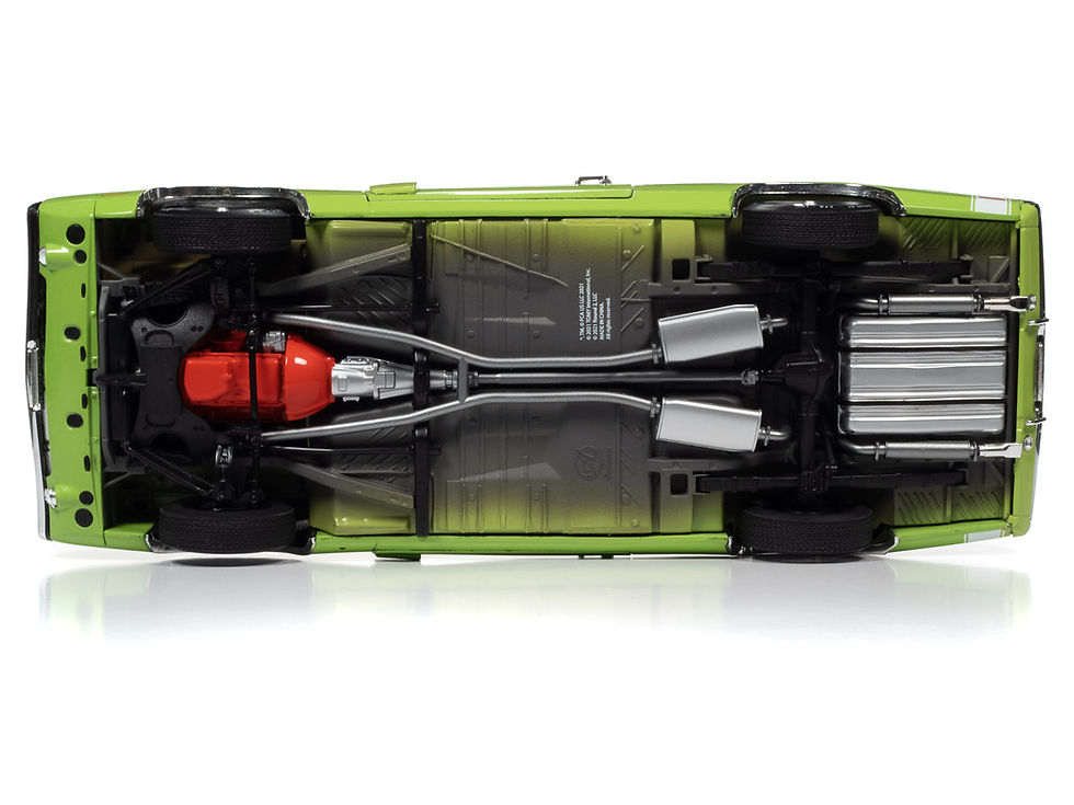 Thumbnail: Auto World 1970 Dodge Charger R/T W/Luggage Rack 1:18 Scale Diecast Car