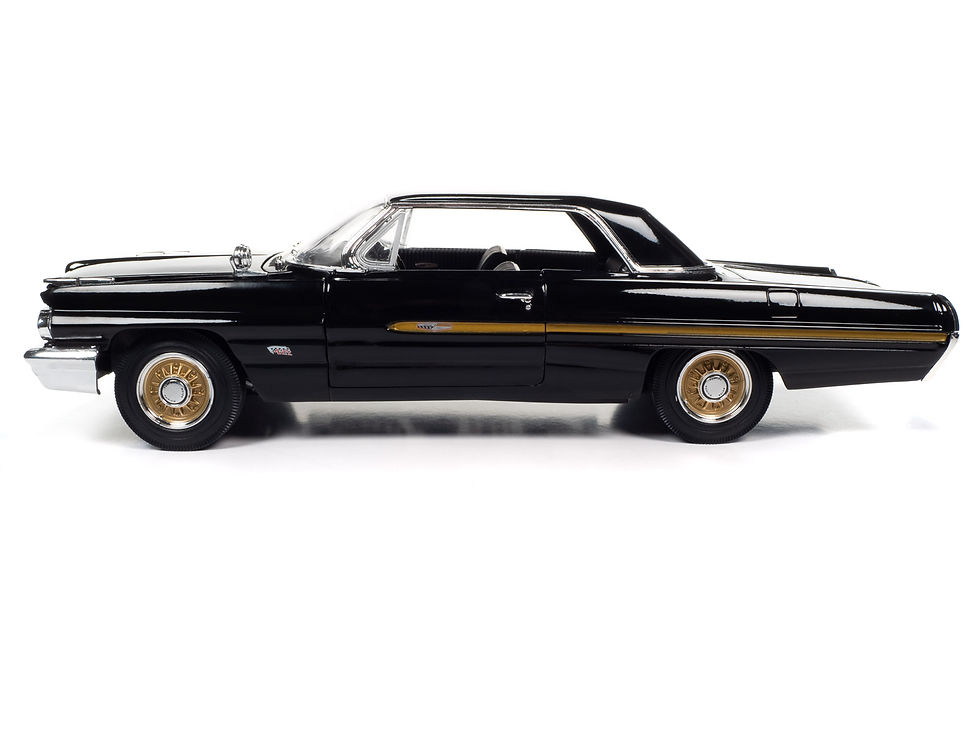 Thumbnail: Auto World '62 Pontiac Grand Prix Fireball Roberts 1:18 Diecast Car AMM1291