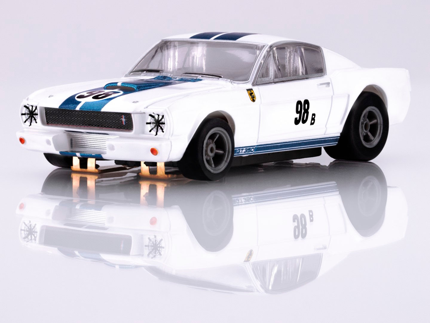 AFX 1965 Shelby Mustang GT350R Ken Miles White/Blue#98 Mega G+ 22125