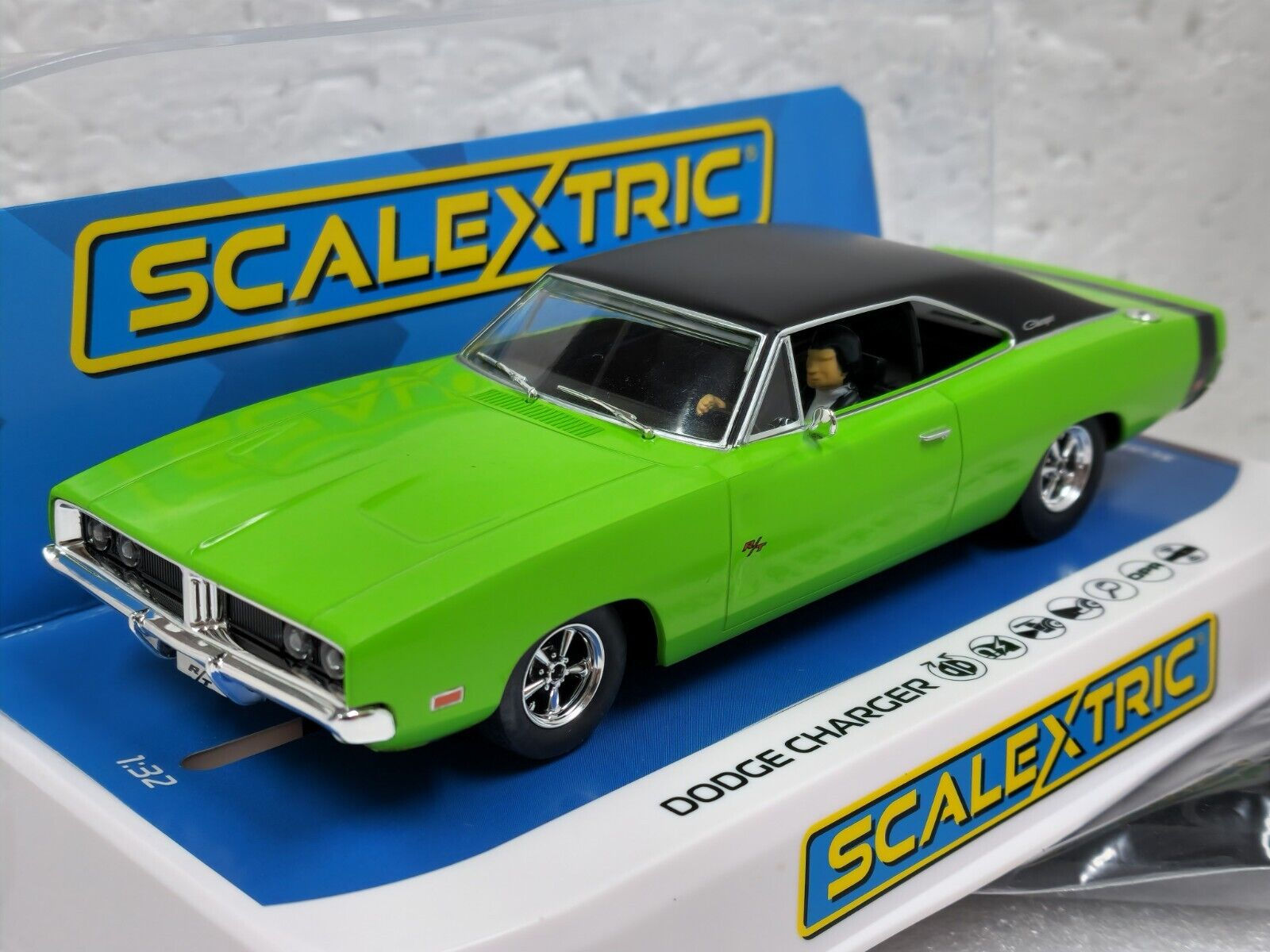 Scalextric Dodge Charger R/T Sublime Green Classic DPR 1:32 Slot Car C4326