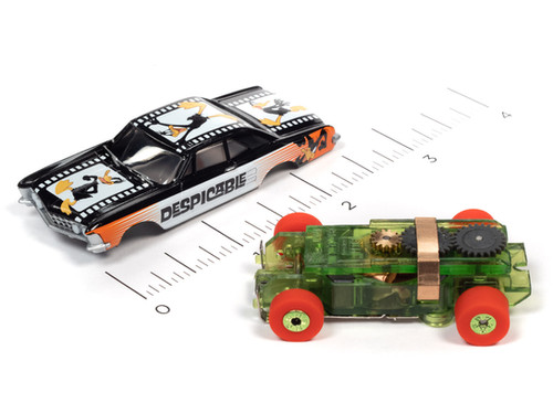 Auto World HO Slot Car New Looney Tunes Daffy Duck 1963 Buick Riviera - Foto 11