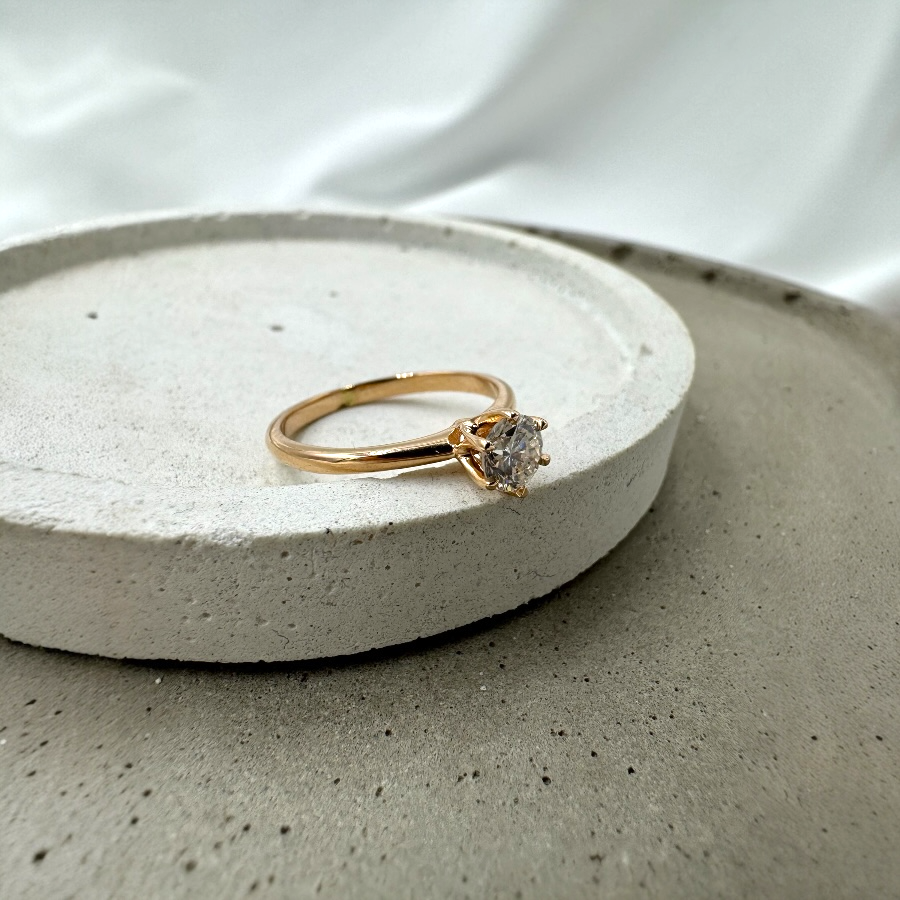 Pierścionek z Diamentem 0.35ct