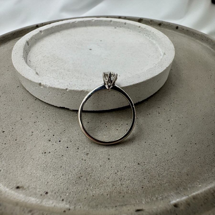 Pierścionek z Diamentem 0.40ct