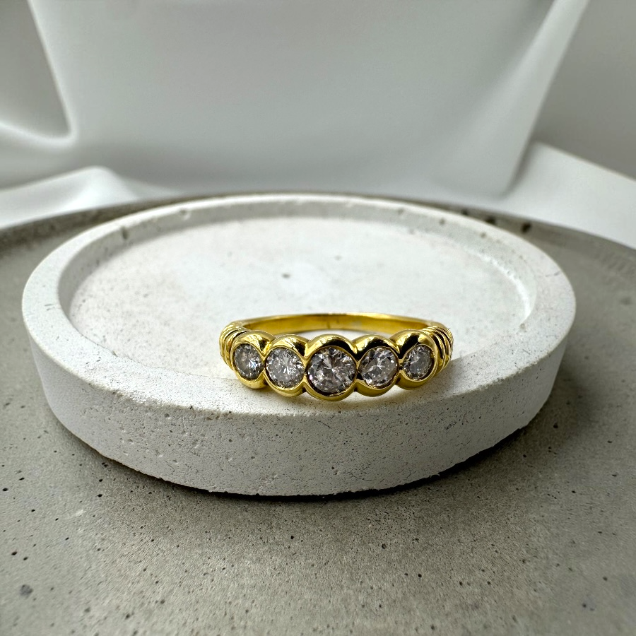 Pierścionek Vintage z Diamentami 0.77ct