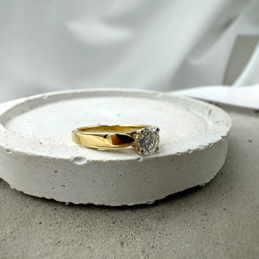 Pierścionek z Diamentem 0.51ct