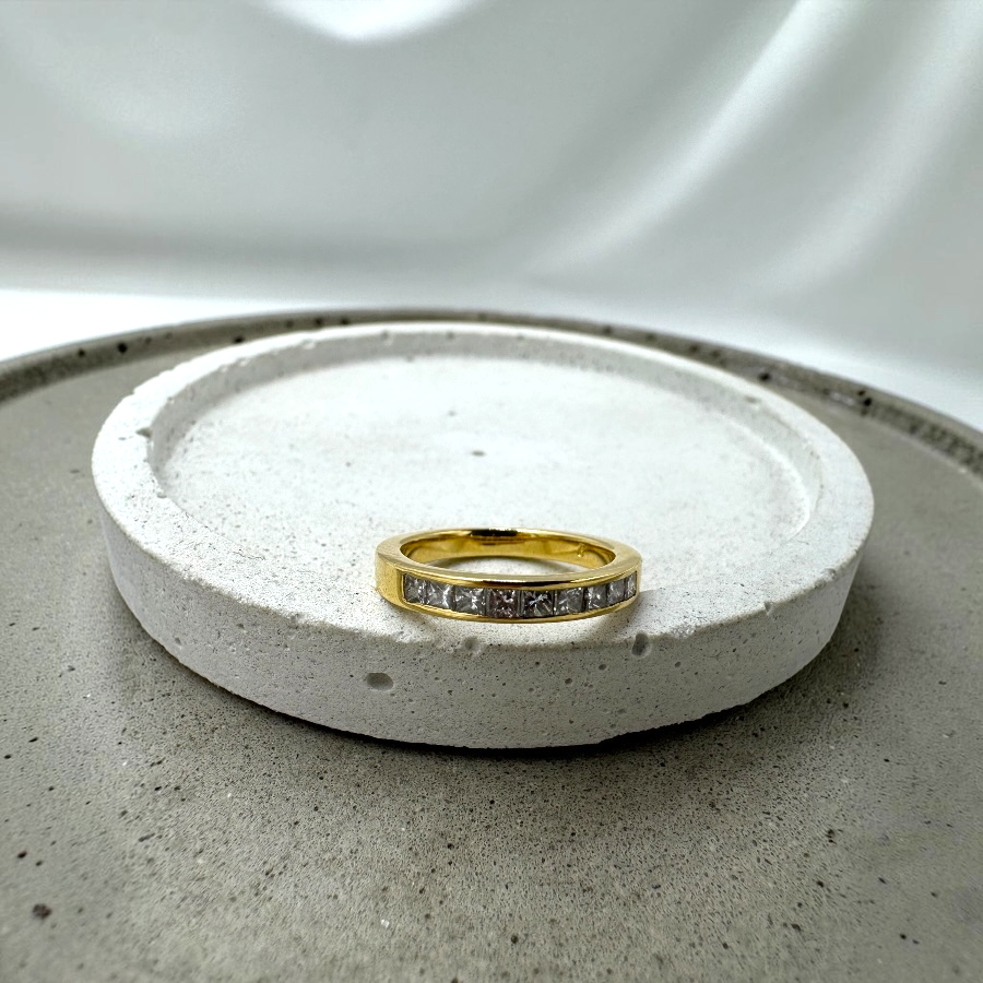 Złoty Pierścionek z Diamentami Half Eternity 0.45ct