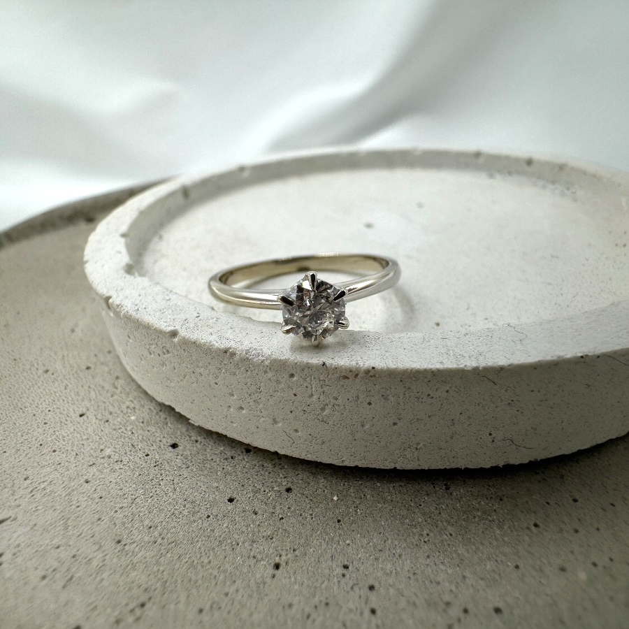Pierścionek z Diamentem 0.40ct