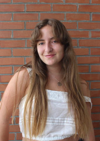 CAMI ARANA