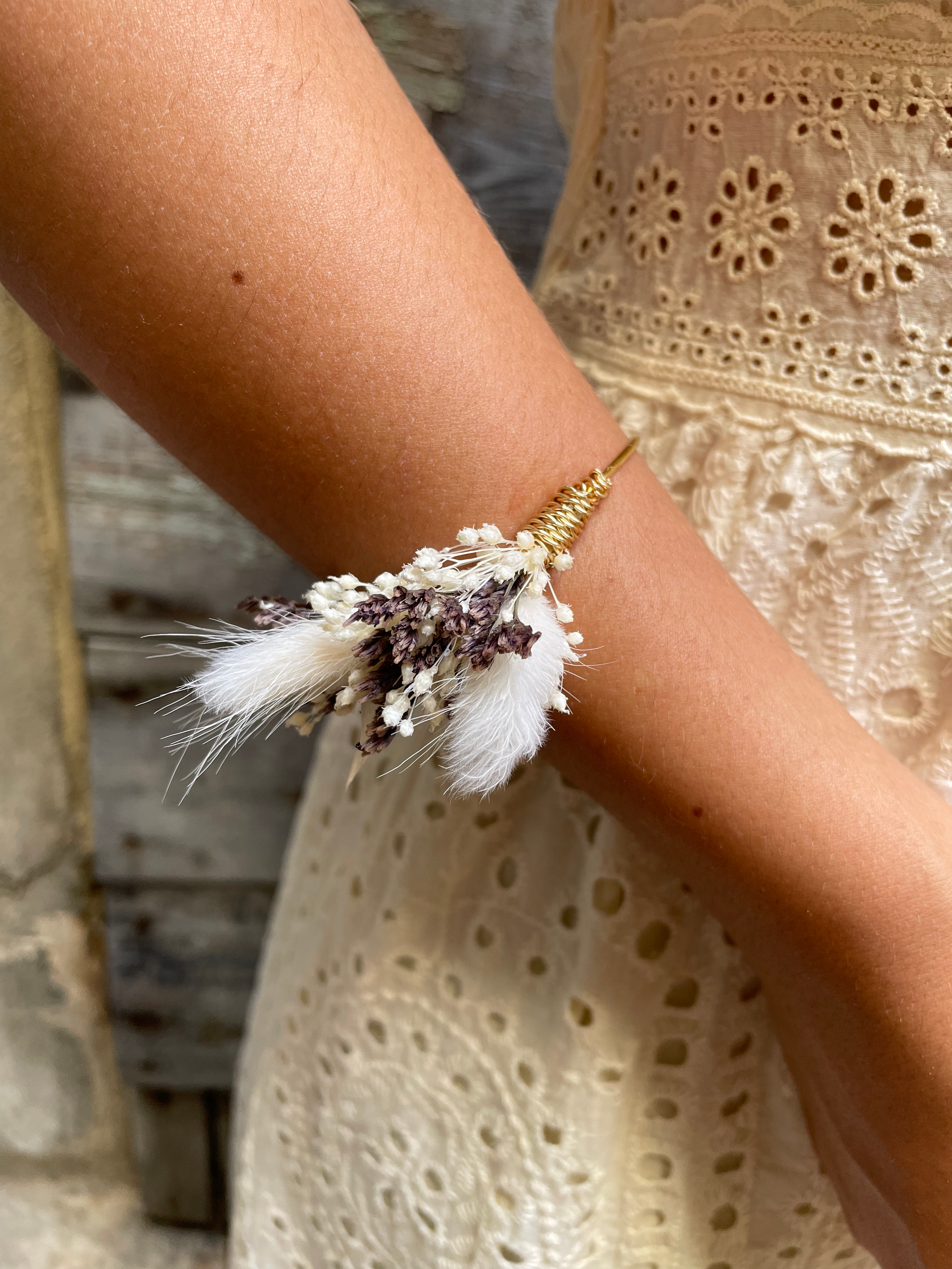 Bracelet fleurs séchées et stabilisées modèle Angélique