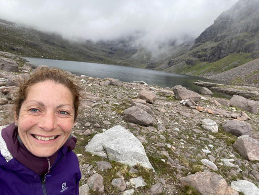 CWUDay 4 - The early bird catches the….midges 🤨