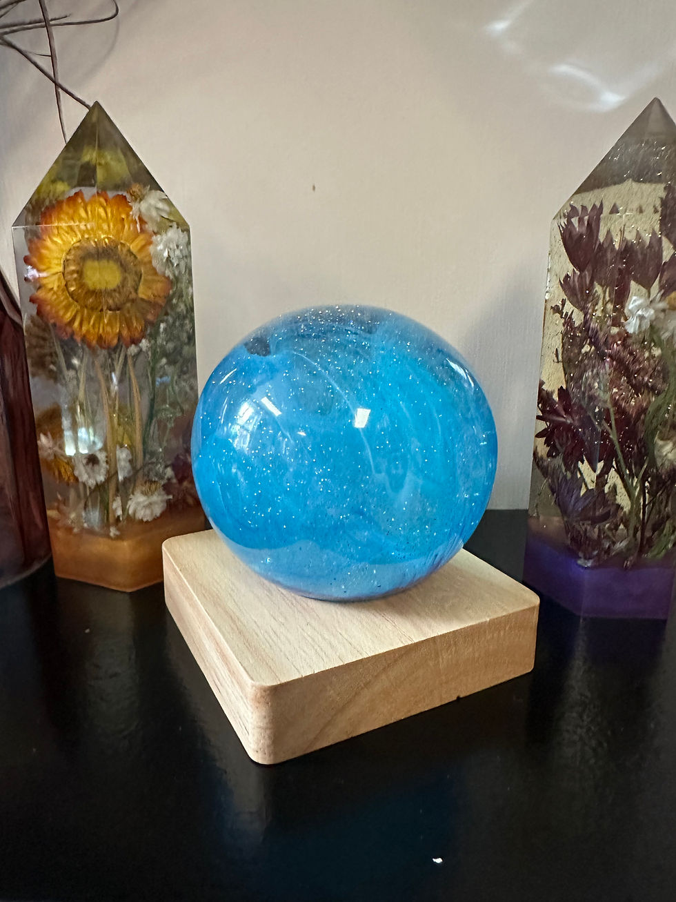 Thumbnail: Blue Universe Nightlight Sphere display view