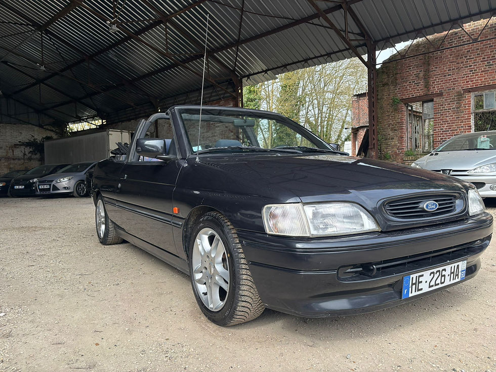 Miniature : FORD ESCORT 1.4 Fun Cabriolet
