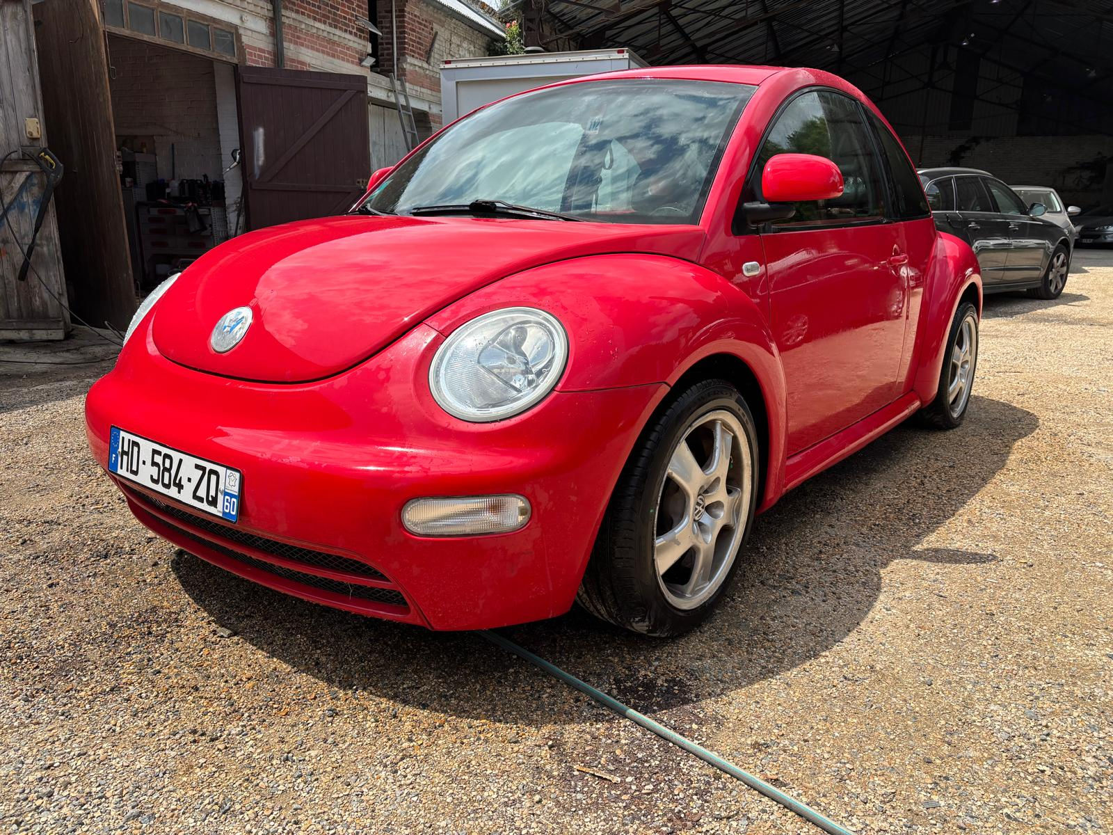 VOLKSWAGEN New Beetle I 2.0 i 115cv