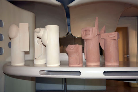 Olivia Cognet, ceramic, vase, vases, design, sculpture, interior, interior design, handmade, madeinfrance, clay, pottery, artist, details, visual, inspiration, collection, creature