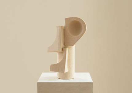 Olivia Cognet - vase - sculpture - interior design - ceramics - madeinfrance - prenium - pièce unique - unique - art - contemporain - fait-main - savoir-faire - artisanat - organic design - textures - reliefs - objet d'art