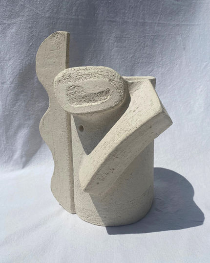 Olivia Cognet, ceramic, vase, vases, design, sculpture, interior, interior design, handmade, madeinfrance, clay, pottery, artist, details, visual, inspiration, collection, creature