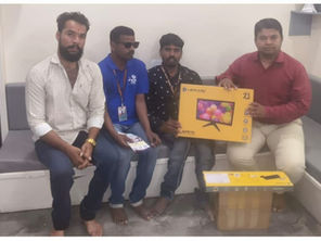 रोटरी क्लब कडुन अनामप्रेम संचलित गौरांग अभिनव शाळेला नवीन संगणक संच भेट