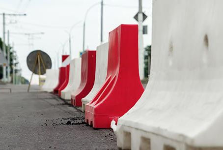 How Do Water Filled Barriers Compare To Concrete Jersey Barriers?