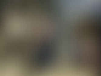 Tout d’abord, il n’est pas si facile que cela de définir ce cantique. Ses quatre couplets, dont l’enchainement forme une cohérence narrative parfaitement unifiée, montre qu’il convient de le chanter en entier pour lui permettre de donner sa pleine mesure. Nous sommes donc face à une authentique hymne liturgique.