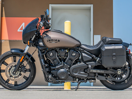 Detachable saddlebags for Scout Bobber