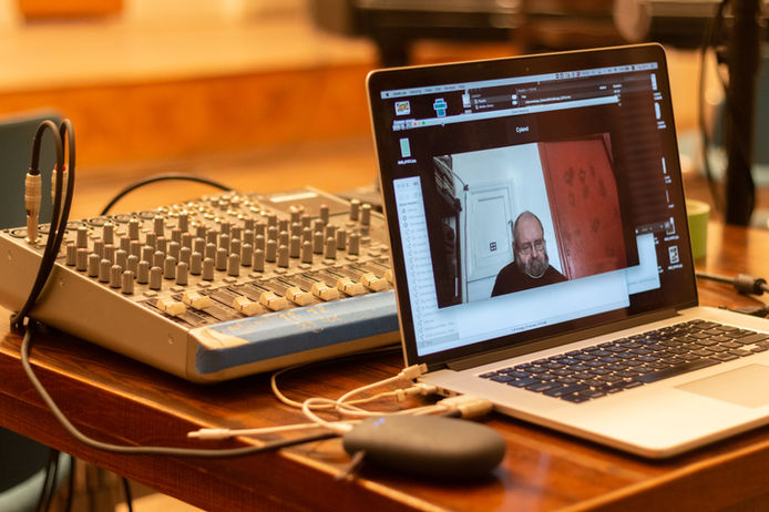 Phill Niblock (USA), Music and films
Ֆիլ Նիբլոկ (ԱՄՆ), Երաժշտություն և ֆիլմեր