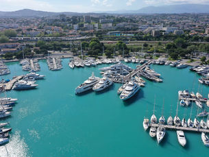 Port Vauban Antibes: The Mediterranean’s Ultimate Marina Destination