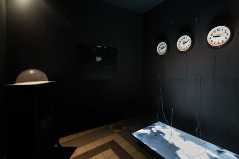 Elena Gubanova, Ivan Govorkov, Time Density, 2021, CYFEST-13: COSMOS & CHAOS, Saint Petersburg Stieglitz State Academy of Art and Design, St. Petersburg, Russia, 2021. Photo by Mikhail Grigoriev