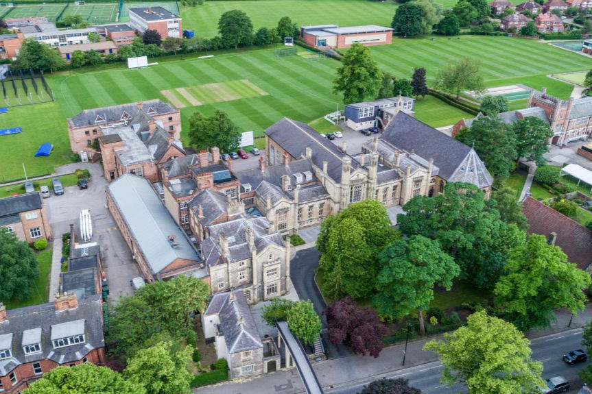 St Peter’s School York (627 CE) – York, England