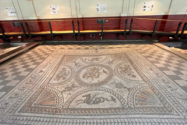 Fishbourne Roman Palace & Gardens