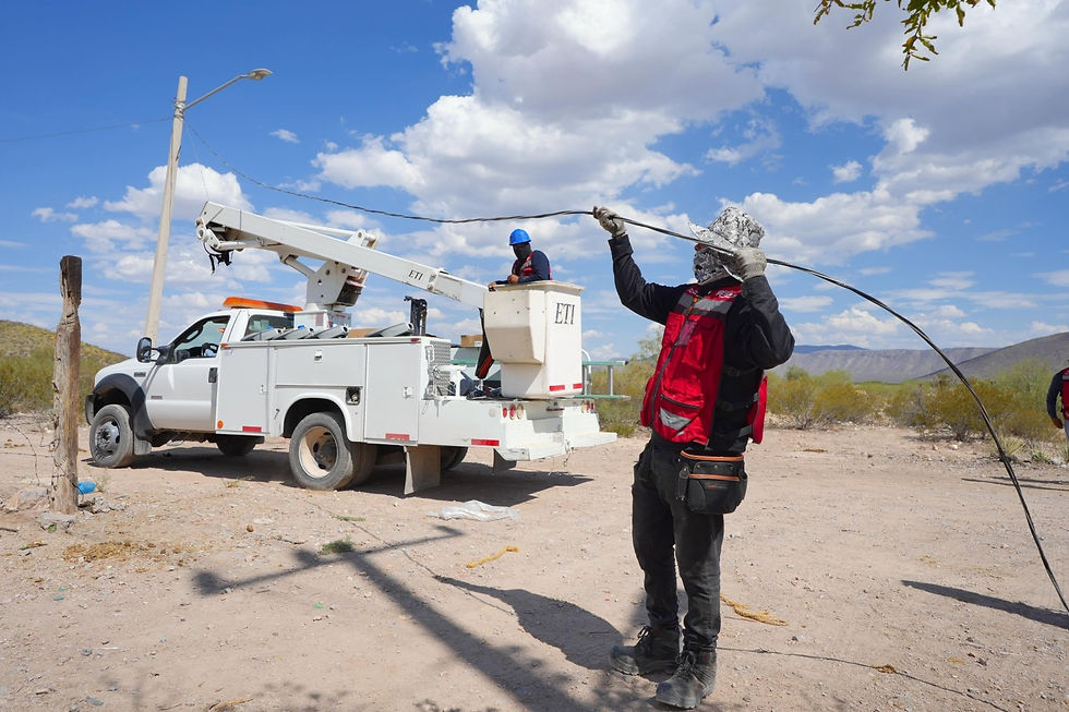 Llevan acciones de modernización de alumbrado y equipamiento de espacios públicos a comunidades de Torreón