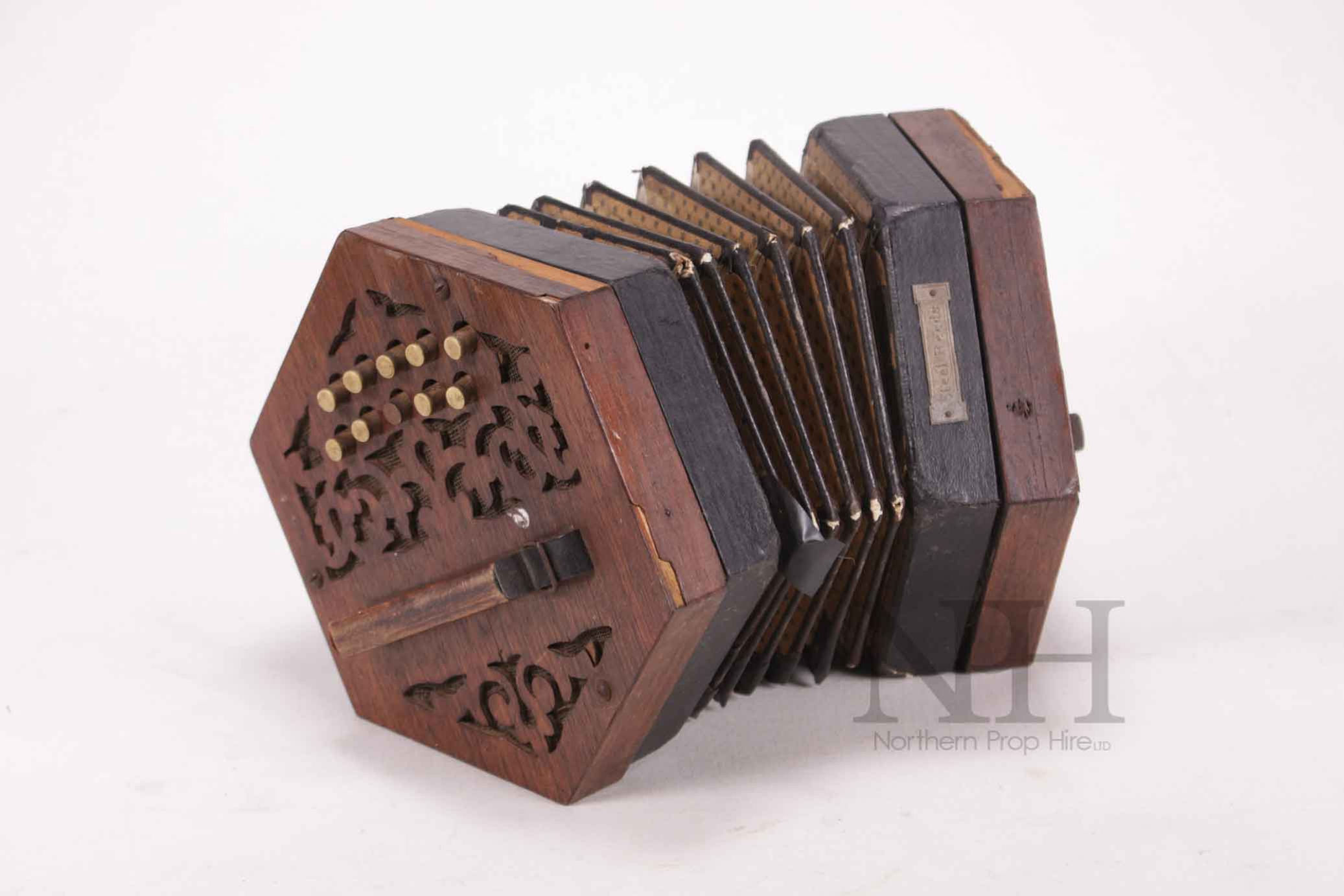 Small accordion