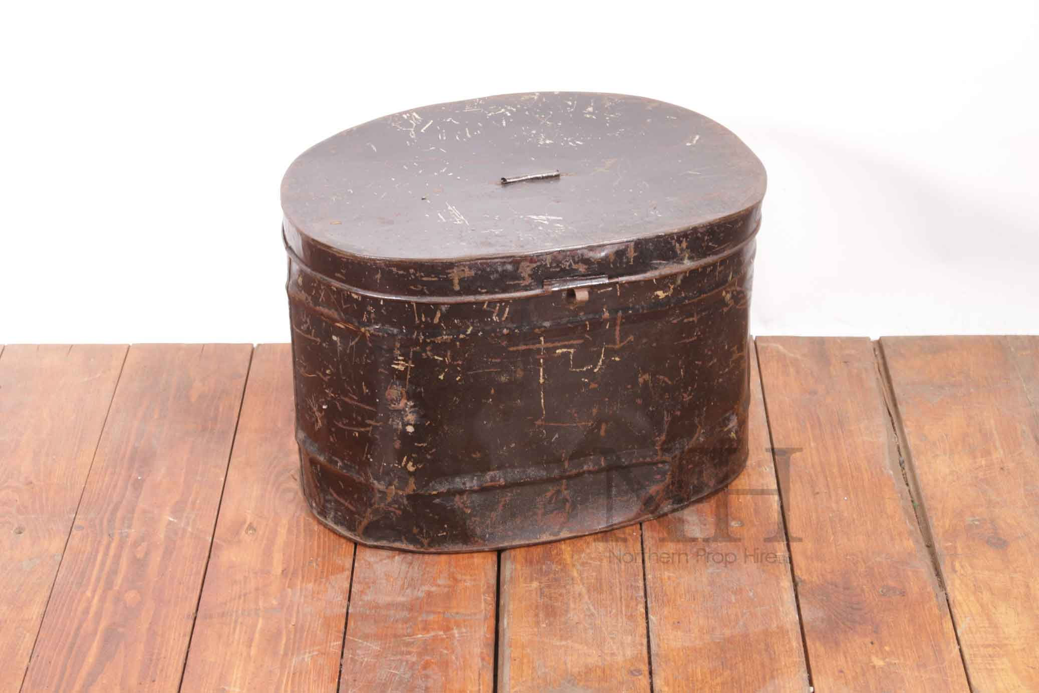 Tin hat box