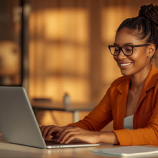 Depoimentos de clientes no site como prova social de uma empresa