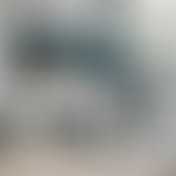 ela de computador e celular mostrando como criar um site responsivo.