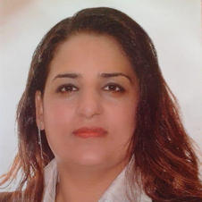 نيڤين كامل