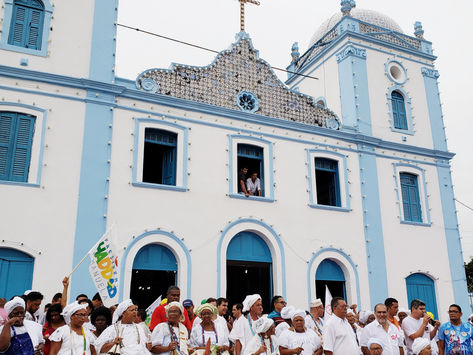 Fé e tradição marcam a Lavagem do Amparo, em Valença