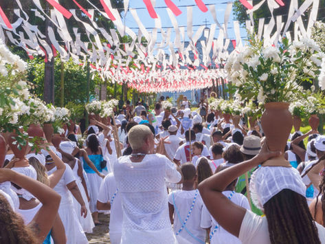 Tradição, Fé e Cultura marcam a Lavagem do Adro da Igreja do Divino em Boipeba
